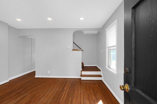 1466 Elmwood Ave