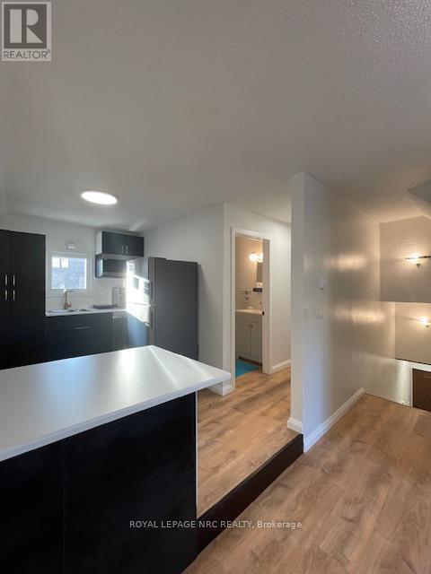 Photo - 3717 Hibbard St