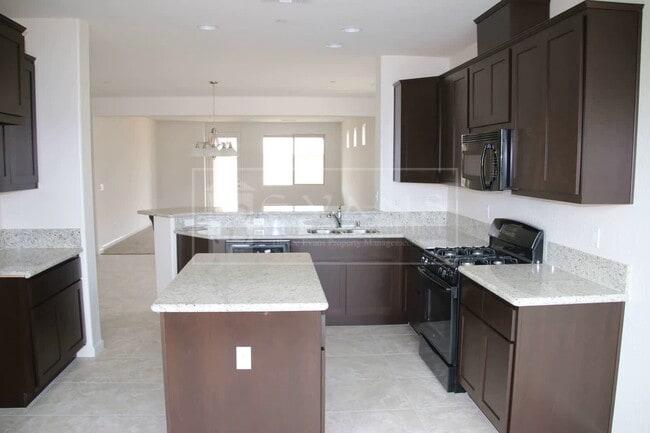 Photo - Beautiful Home for rent in Visalia, Ca