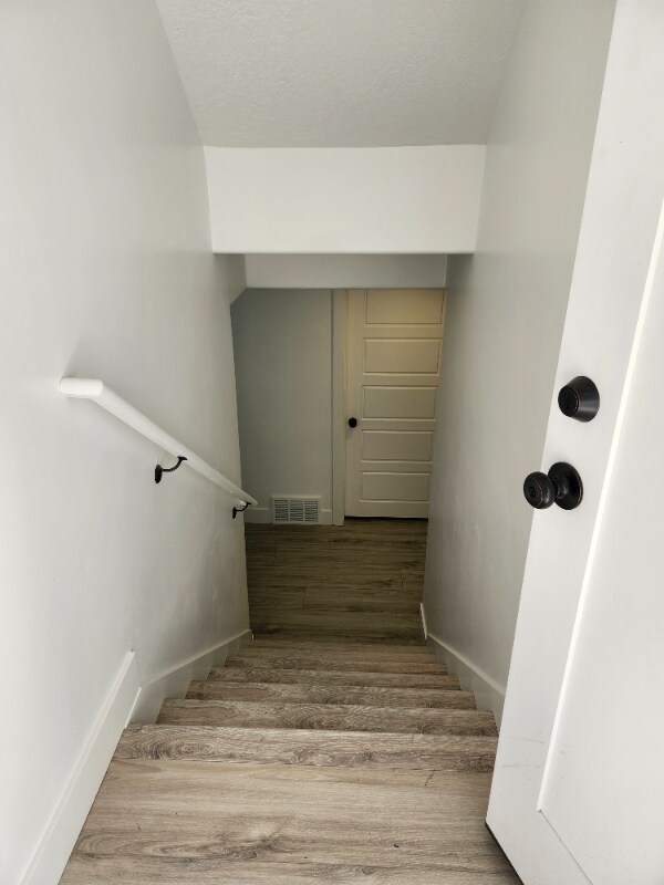 99 N Lasalle Dr