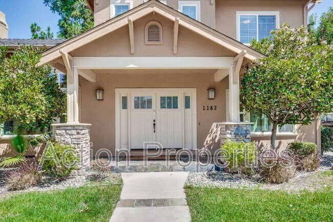 1182 Curtiss Ave