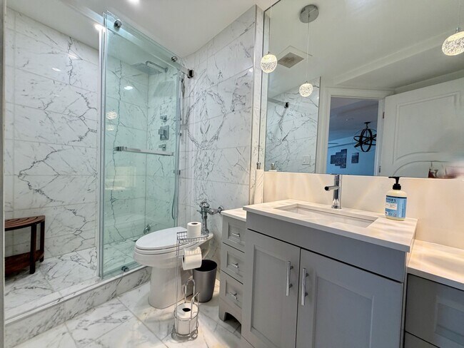 Photo - 300 N State St Unit 2807