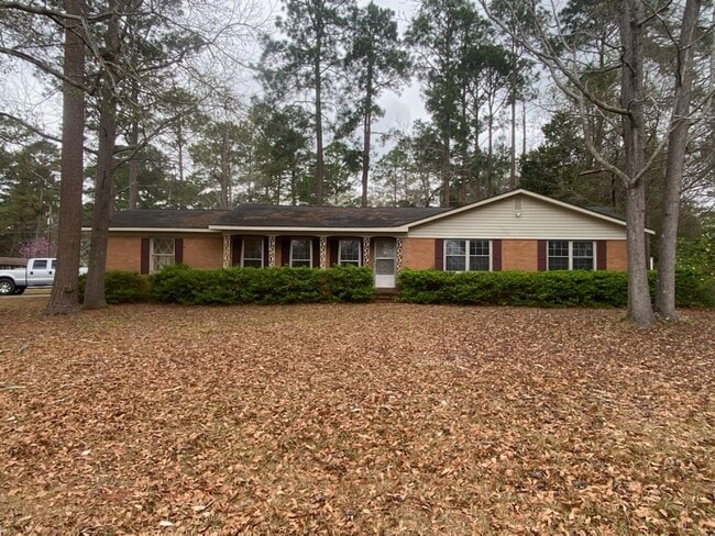 Building Photo - 218 Brookwood Dr