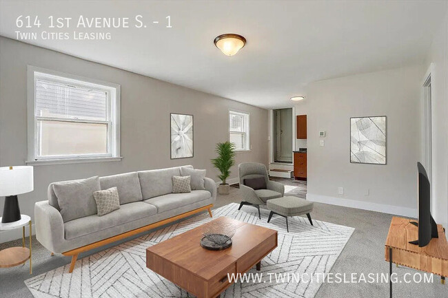 Building Photo - 614 1st Ave S Unit 1