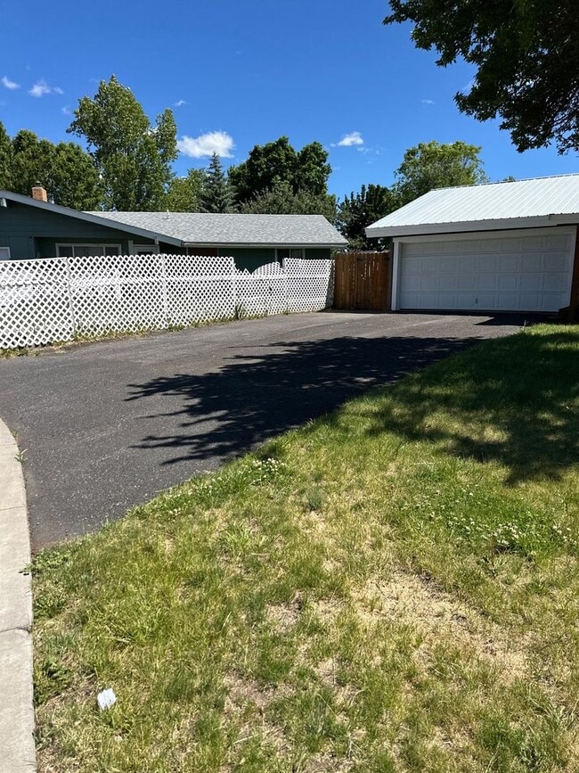 Photo - 4321 Myrtlewood Dr