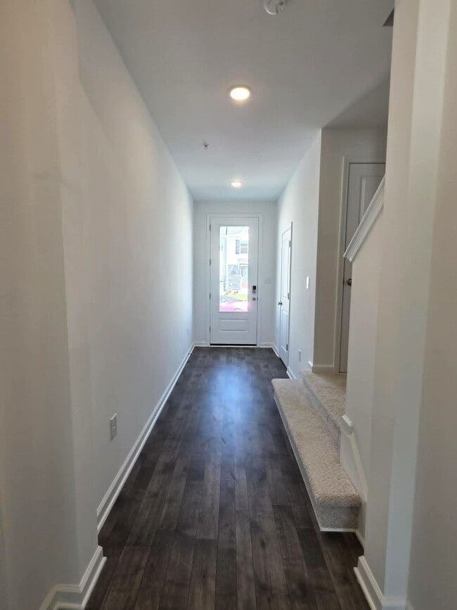 Photo - 222 Clement Lp