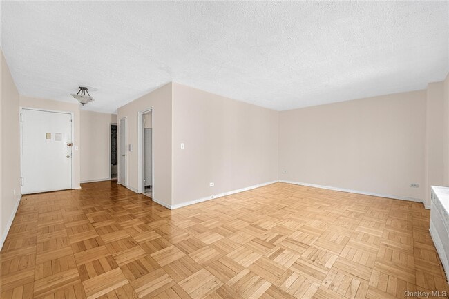 Photo - 2835 Webb Ave Unit 3A