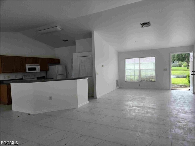 Photo - 14980 Coopers Hawk Way