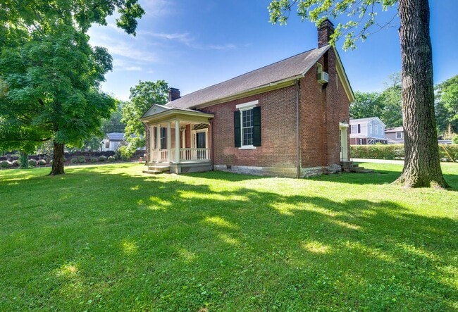 Photo - Charming 4BE/3BA Home in Historic Downtown...
