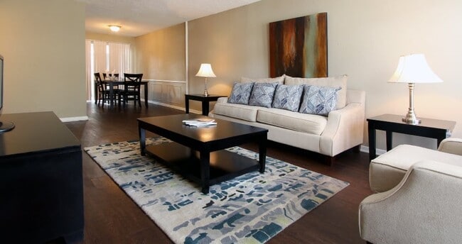 Photo - Briarwood Apartments