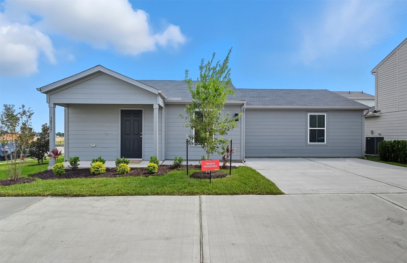 Photo - 30527 Bladnoch Ln