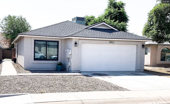Building Photo - 8803 W John Cabot Rd Rental
