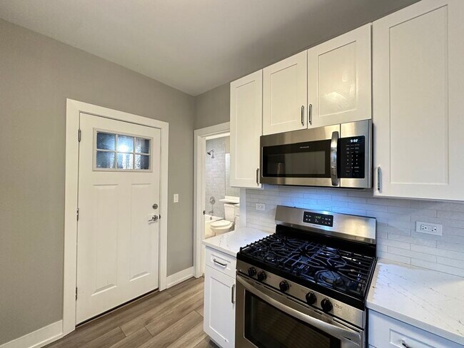 3913 N Janssen Ave Unit W3