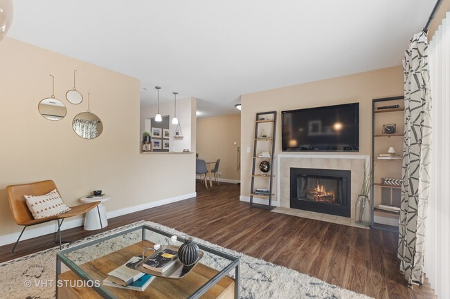 Photo - 37 Kensington Cir Townhome