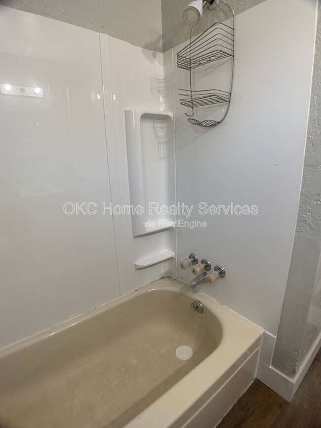 Photo - 3117 N Lindsay Ave