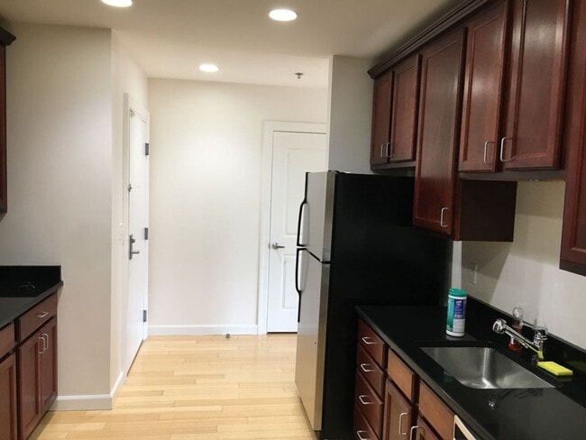 Photo - GREAT 2Br/2Bth in modern building. Central Air. Laundry in unit!