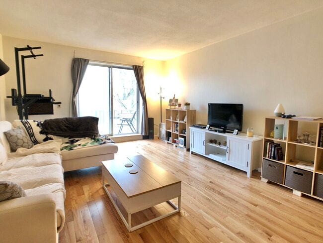 Photo - 804 Centre St Condo Unit 206