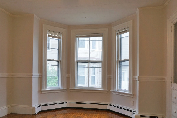 Building Photo - 35 Maple St Rental