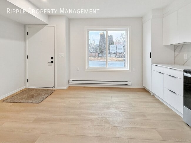 Photo - Modern 2 Beds, 1 Baths Basement/Lower | No Pets Allowed