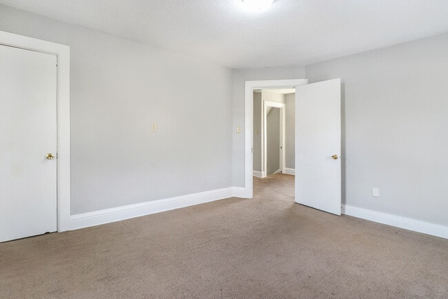 Photo - Coming Soon! Newly Renovated 4 BR!