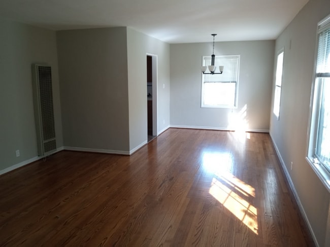 Photo - 1159 Broadway Unit 1159