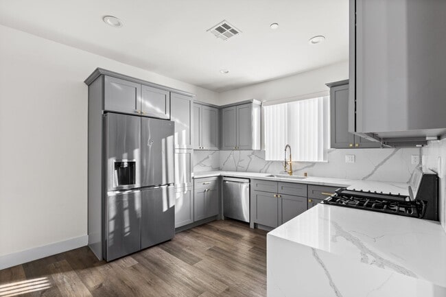 Photo - A beautifully designed and renovated 4 bed...