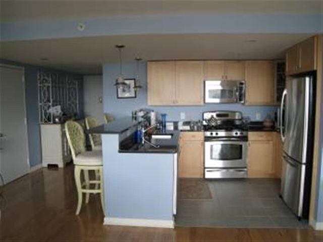 Photo - 700 Grove St Unit 9H