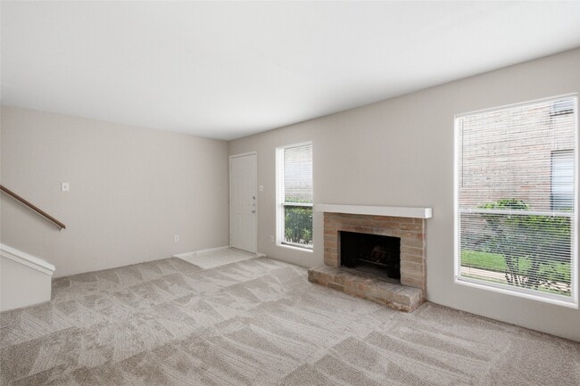 Photo - 2120 Wilcrest Dr