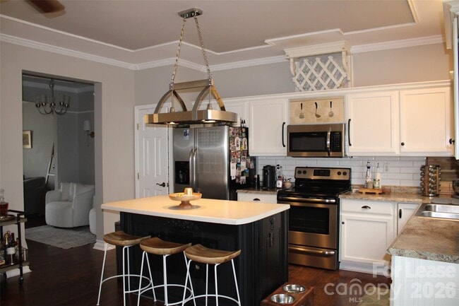 Photo - 17726 Delmas Dr