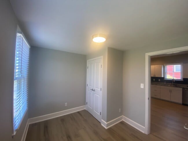 Bedroom 1 - 917 Campbell Ave SW Unidad A
