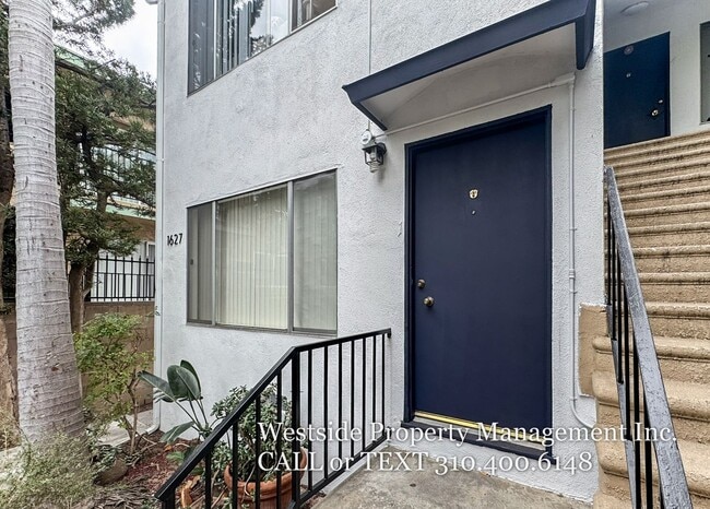 Photo - 1627 S Bundy Dr Unit 1