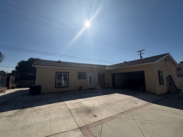 Building Photo - 11608 Rose Hedge Dr