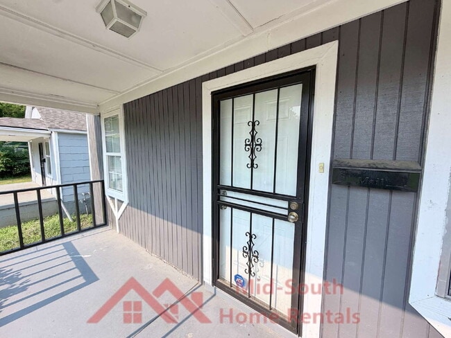 Photo - 1545 Patton St