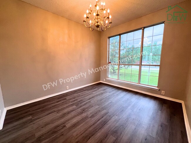 Photo - Spacious 5-Bedroom, 3.5-Bathroom Home for Lease in Denton, TX