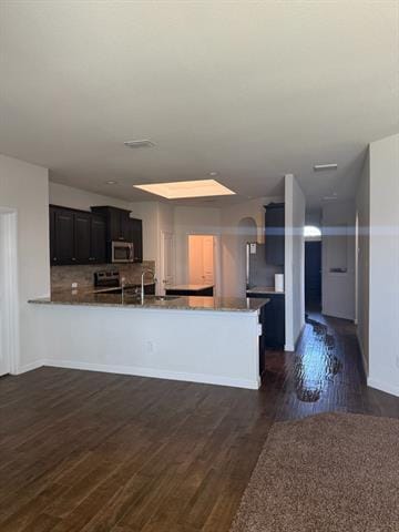 Photo - 573 Dunster Ln
