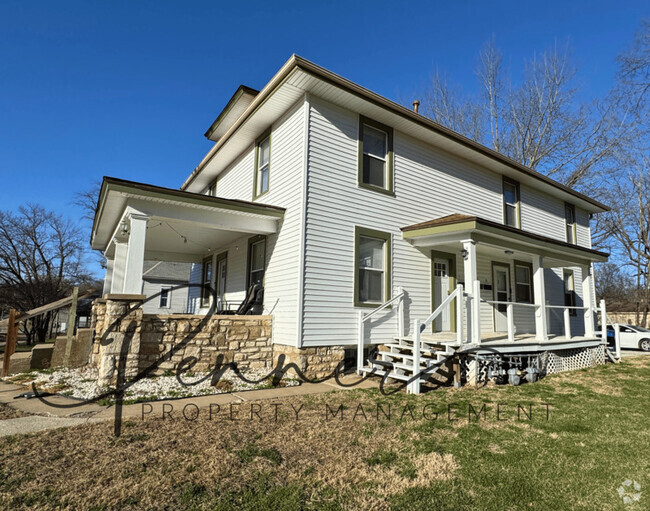 Building Photo - 133 S Lincoln St Rental