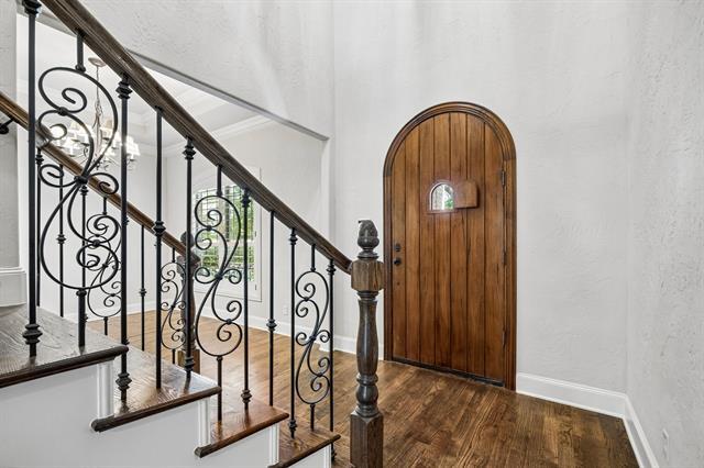 7202 Casa Loma Ave