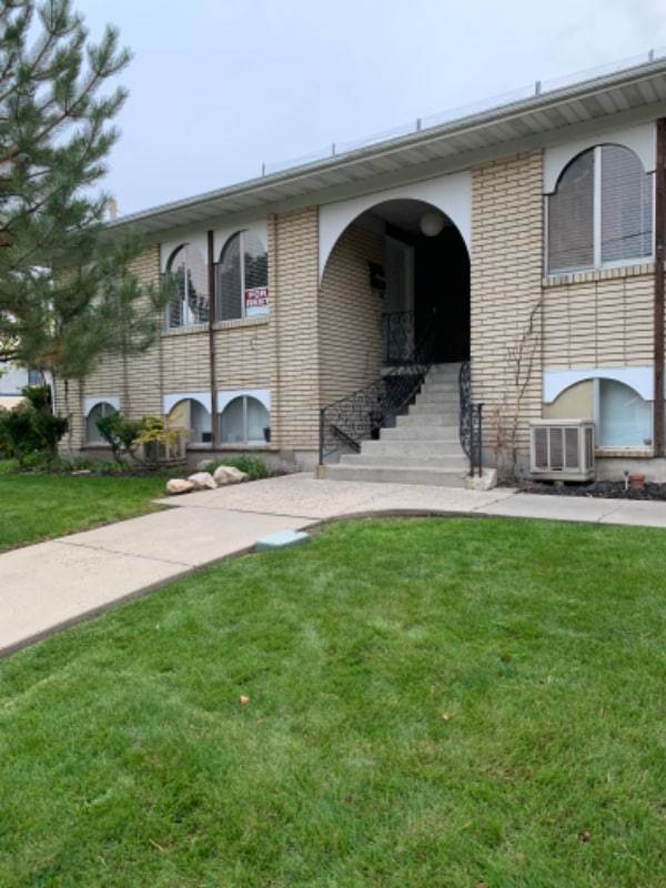 Building Photo - 466 E 1300 S Rental