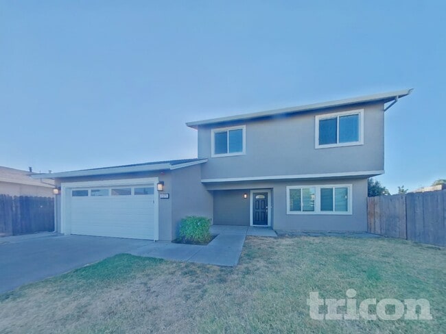 Building Photo - 2371 Coronado Ct