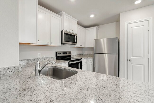 Photo - 8208 Sunberry Shadow Dr