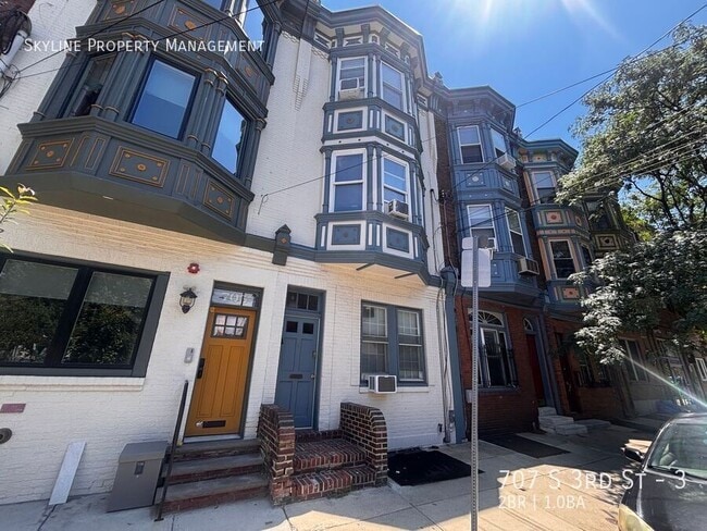 Building Photo - 707 S 3rd St Unit 3