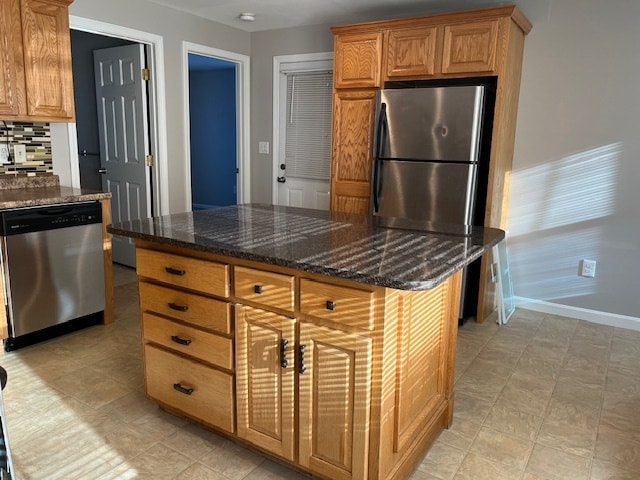 Kitchen - 99 Orleans St Unit B