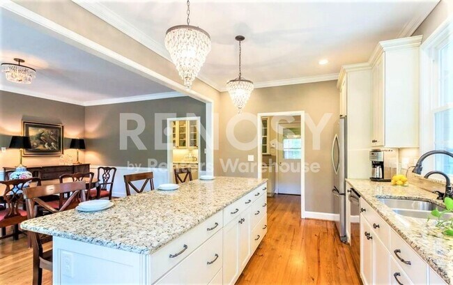 Photo - 1020 Anderson St