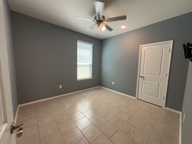 Photo - 24026 Hay Iron Dr