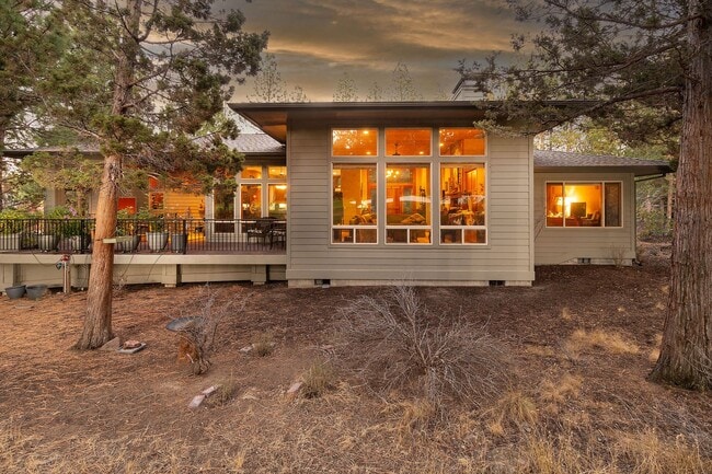 Photo - Move in special $1000 off first months ren...