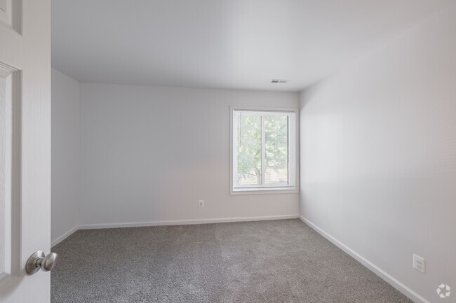 Dover - Second Bedroom