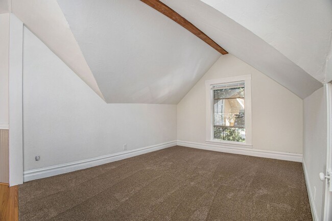 Photo - 1231 Park Ave E Apartment Unit 1231 Park Ave #E - LU