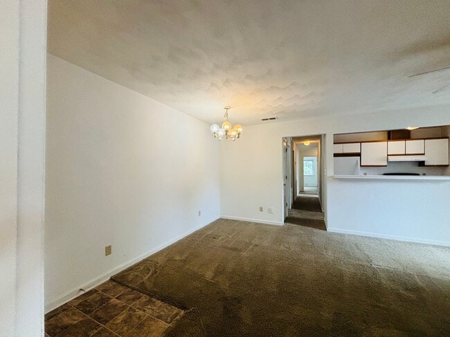 Photo - 400 Berryfield Ln