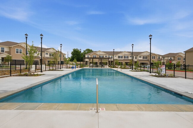 Photo - HARMON Melissa by Crescent Communities
