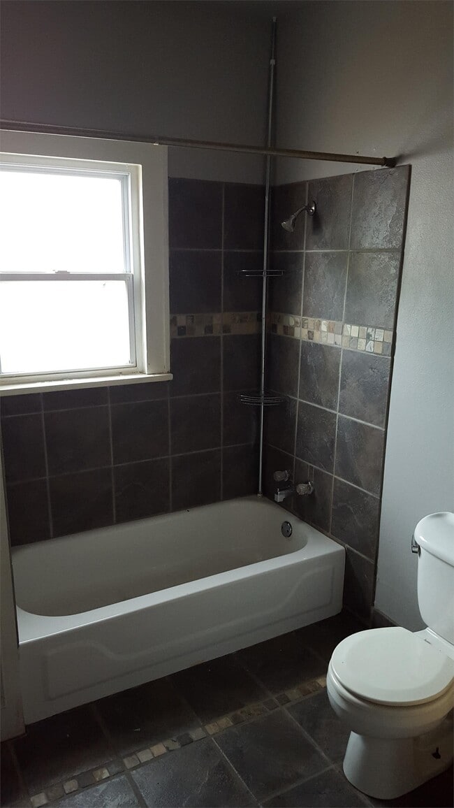 Photo - 1420 SW Keeler Ave